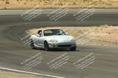 media/Jun-01-2025-CalClub SCCA (Sun) [[eae223c5dd]]/Group 1/Track Event 4/